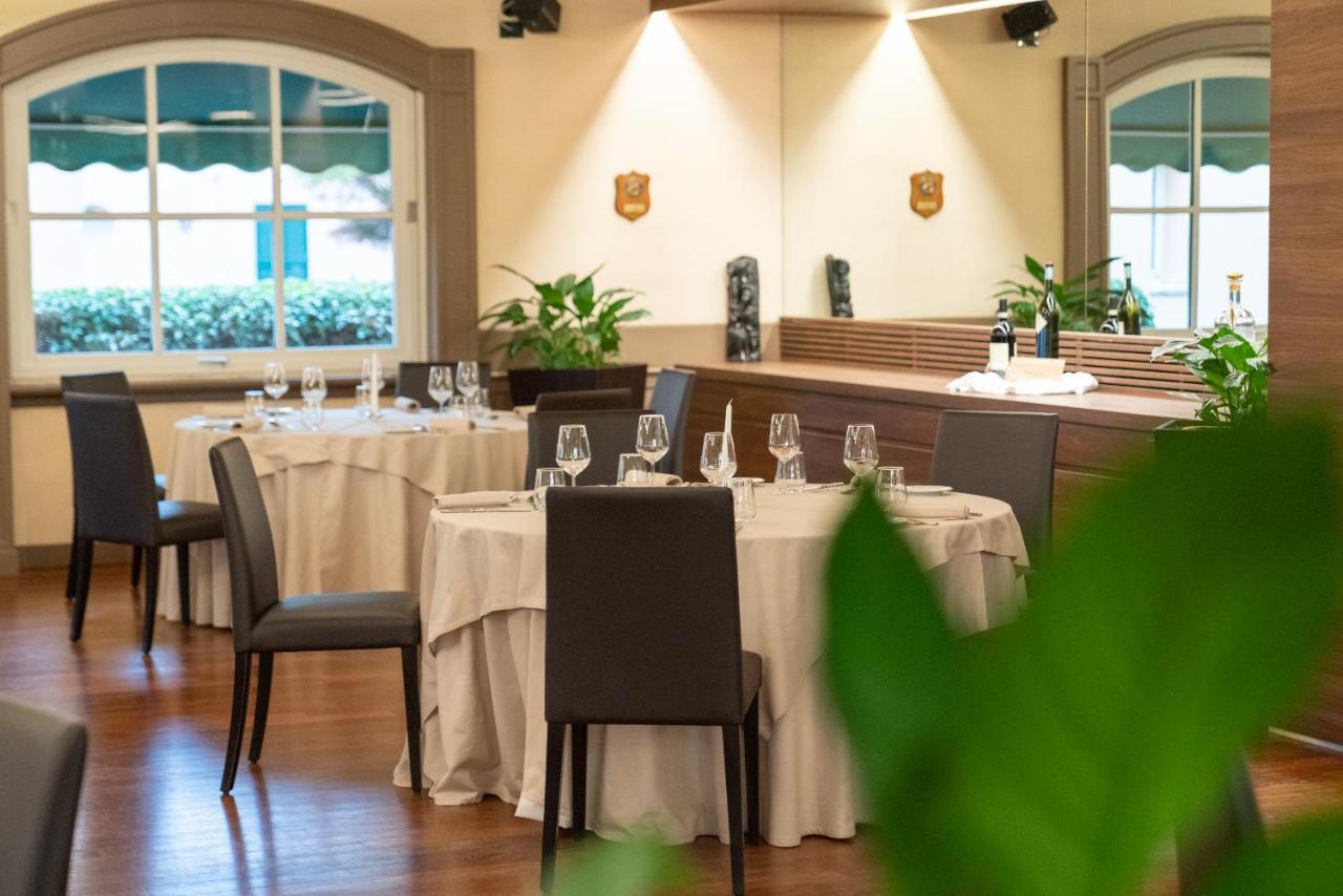 Le Robinie Golf & Resort سولْبياتي أولونا المظهر الخارجي الصورة