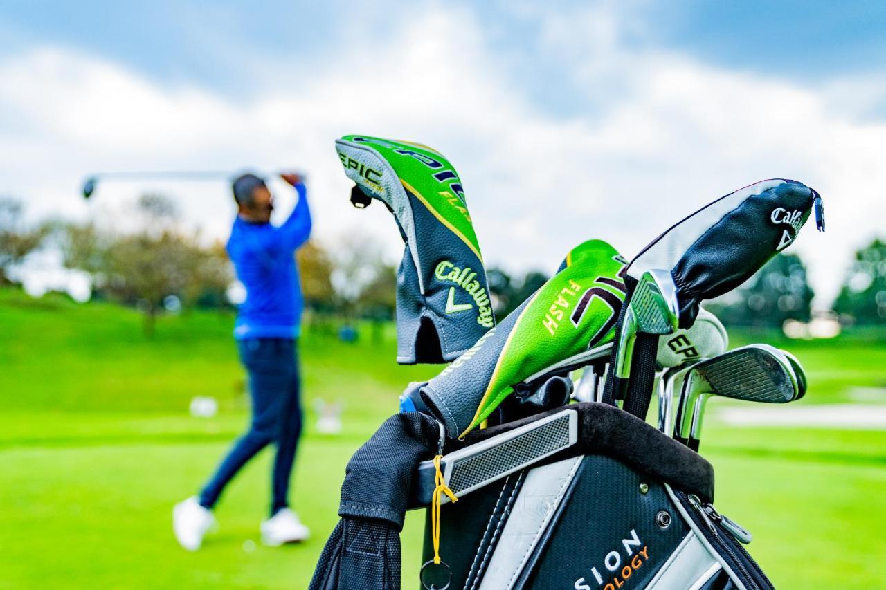 Le Robinie Golf & Resort سولْبياتي أولونا المظهر الخارجي الصورة