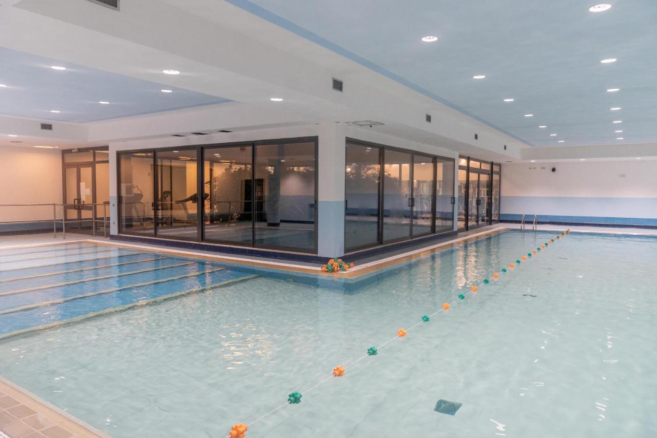 Le Robinie Golf & Resort سولْبياتي أولونا المظهر الخارجي الصورة